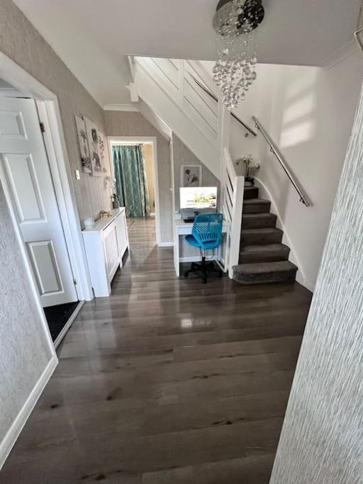 Cheerful 3 Bedroom Townhouse With Free Parking. Billericay Exterior foto
